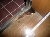 「浴室ドア床の腐食の修繕」についての画像