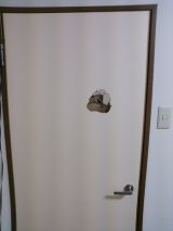「室内ドアの穴修理・交換」についての画像