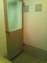「浴室のドアを交換したい」についての画像