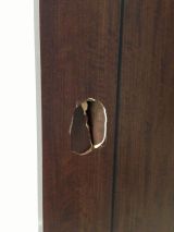 「リビングのドアの傷を修理したい」についての画像