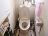 「トイレ便器交換、床張り替え」についての画像