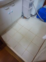 「洗面台と床の交換」についての画像