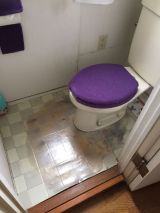「トイレの床の補修工事」についての画像