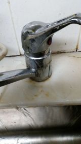 「台所蛇口 水漏れ」についての画像