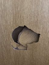 「クローゼットの扉の穴の修理をお願いします」についての画像
