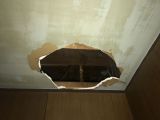 「台所の天井の穴の修理をしたい」についての画像