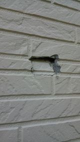 「外壁サイディングの穴の補修方法と費用」についての画像