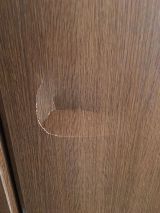 「廊下の収納の扉の修理（10センチぐらいのへこみ）」についての画像