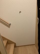 「階段の壁穴修理の費用見積もりについて」についての画像