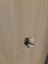 「ドアとクローゼットの穴を補修したい」についての画像