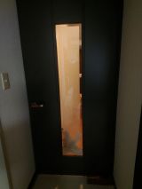 「室内ドアのガラス破損（横23㎝×縦136㎝）」についての画像