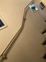 「階段の手すりのネジが外れそう」についての画像