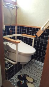 「和式改洋式トイレ→洋式トイレ（床フラット）へのリフォーム」についての画像