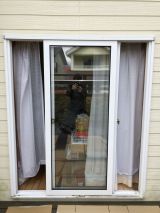 「冷蔵庫搬入のため窓の取り外しと取り付け」についての画像