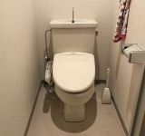 「トイレのリフォーム、洋室のクロスの張り替え12.6畳」についての画像