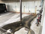 「駐車場の塗装、駐車場に雨水が流れ出ているのでどうにかしたい」についての画像