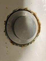 「洗面台排水溝周りのホーロー部分の錆落としと補修」についての画像