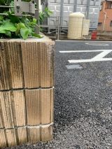 「駐車場内のブロック欠けの修理」についての画像