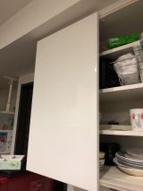 「作り付けの食器棚取り付け」についての画像