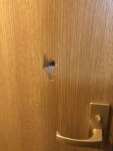 「ドアに空いた穴を補修」についての画像