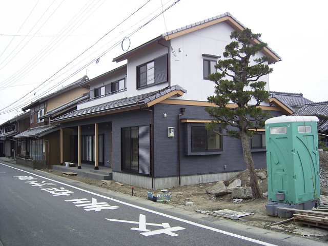 未来を見る家つくり　三津川工務店