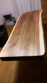 存在感のある杉一枚板でダイニングテーブル作り