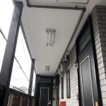 地震によるマンション共用部天井の取り替え工事
