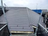 屋根の葺き替え【100平米 ガルバリウム鋼板】