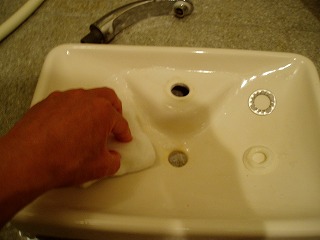 手洗器の清掃