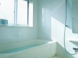 浴槽塗装のポイント、浴槽の素材や費用目安は？