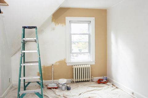 室内壁の塗装リフォームの価格相場と使用する塗料の種類について リフォームのことなら家仲間コム